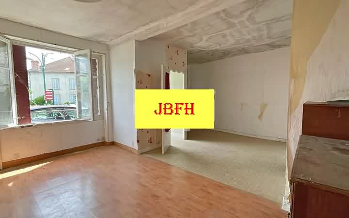 3 bed stone house for sale near Bujalenas