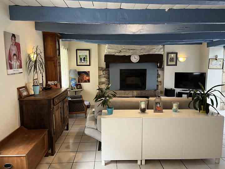 3 bed stone house for sale near Keraden