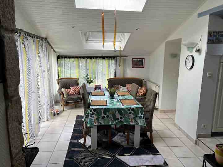 3 bed stone house for sale near Keraden