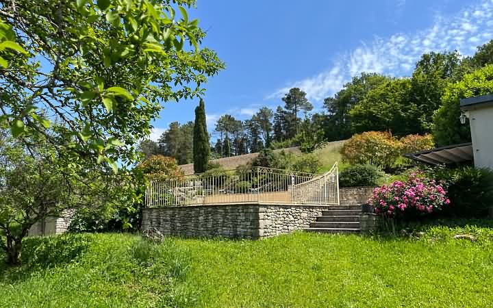 3 bed stone house for sale near Ajat
