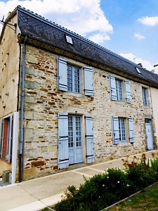 3 bed stone house for sale near Vienne And Haute Vienne