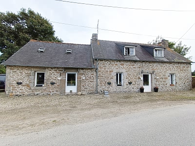 4 bed stone house for sale near Bothoa