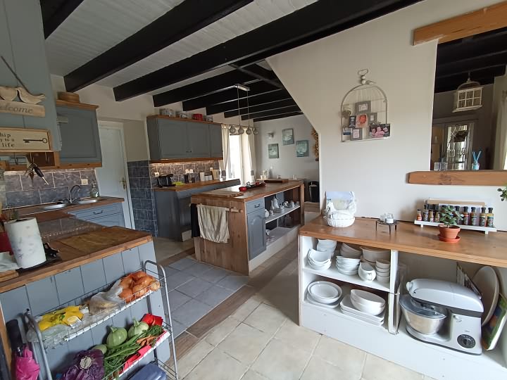 4 bed stone house for sale near Bothoa