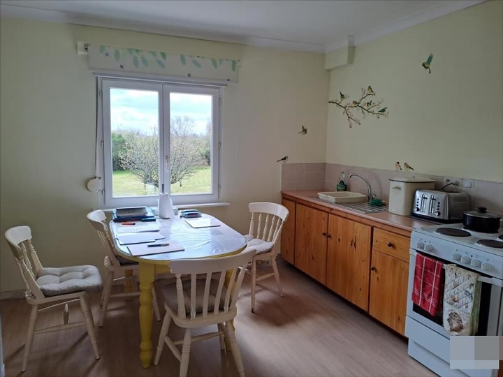 3 bed stone house for sale near Keraden