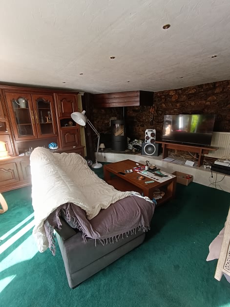 3 bed stone house for sale near Perret