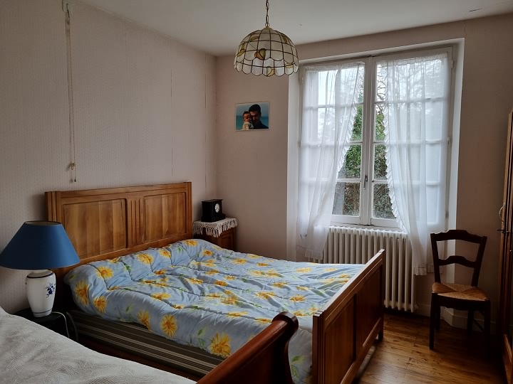 4 bed stone house for sale near Goulat