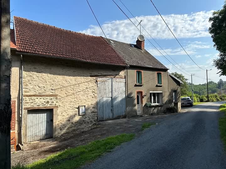 2 bed stone house for sale near Noth