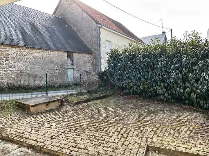3 bed stone house for sale near Glénic