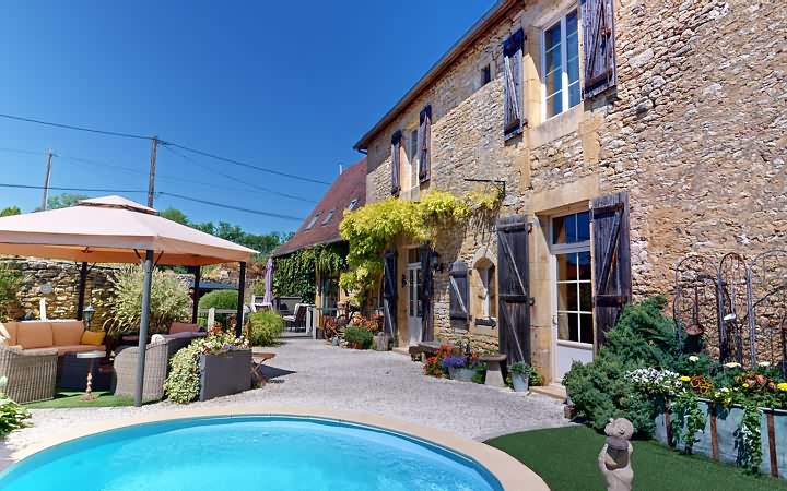 3 bed stone house for sale near Aubas