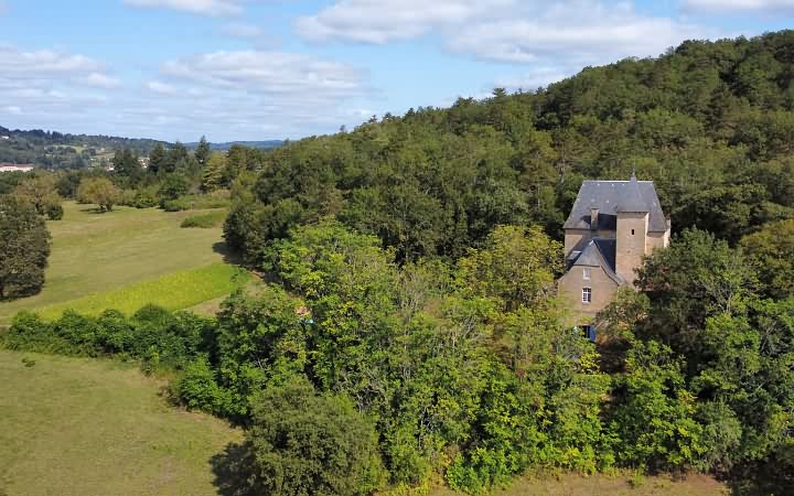 6 bed stone house for sale near Aubas