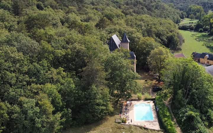 6 bed stone house for sale near Aubas