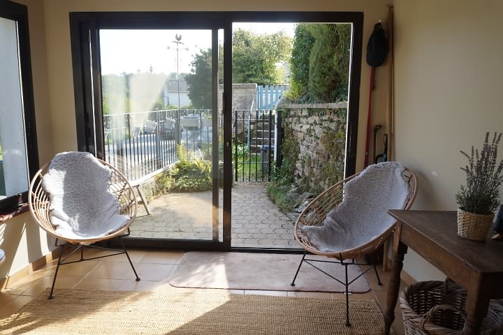 4 bed stone house for sale near Keraden