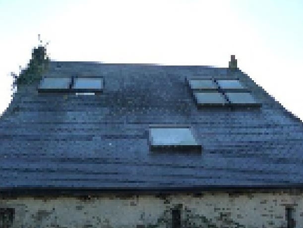 Stone house to renovate near Averton