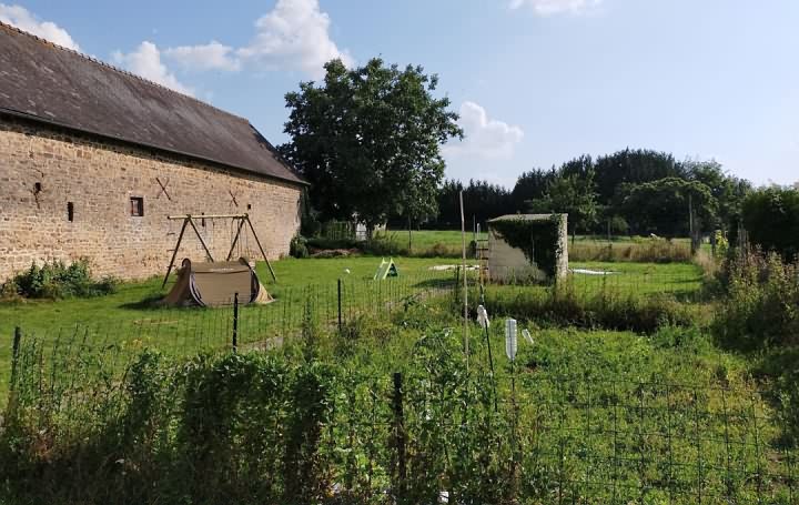 3 bed stone house for sale near Averton