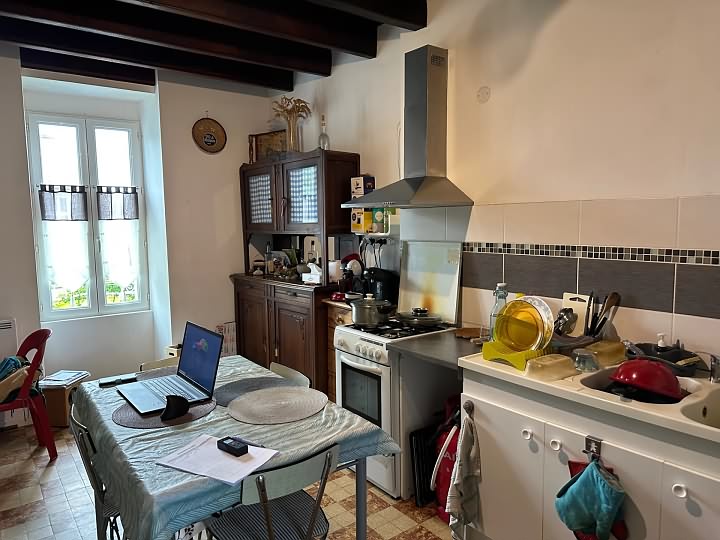 5 bed stone house for sale near Noth