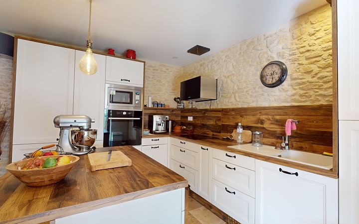 3 bed stone house for sale near Aubas