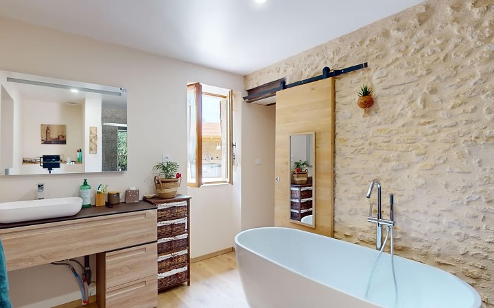 3 bed stone house for sale near Aubas