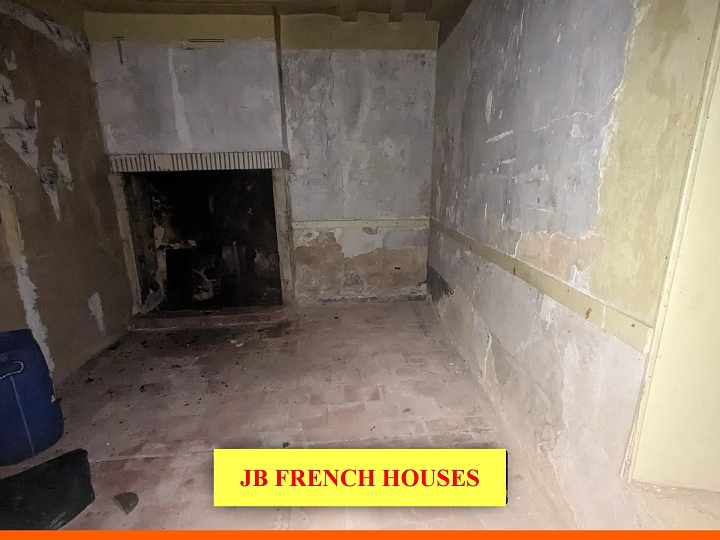 1 bed stone house for sale near Igé
