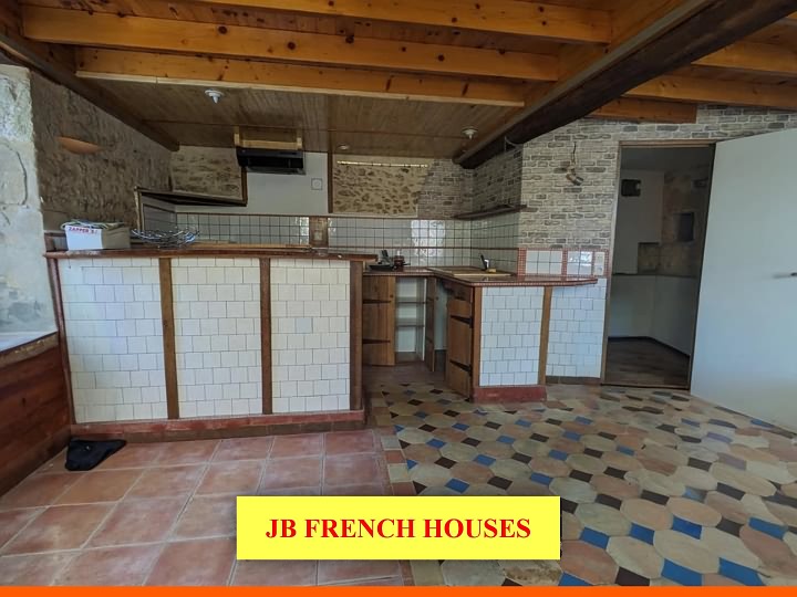 1 bed stone house for sale near Igé
