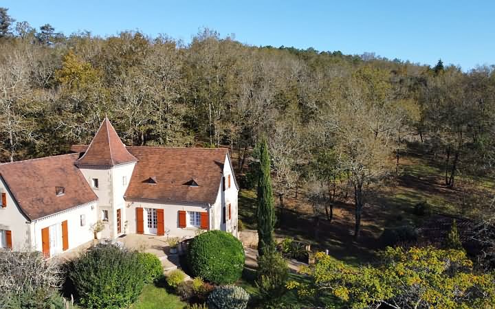 4 bed stone house for sale near Aubas