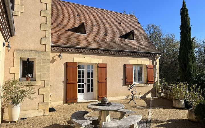 4 bed stone house for sale near Aubas