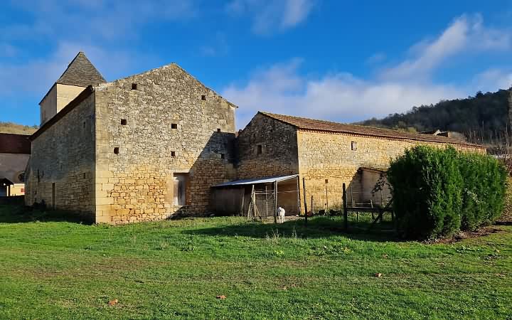 1 bed stone house for sale near Dordogne and Lot