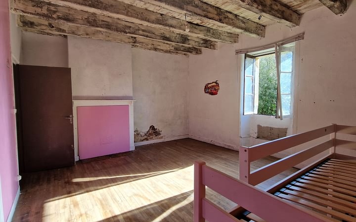 1 bed stone house for sale near Dordogne and Lot
