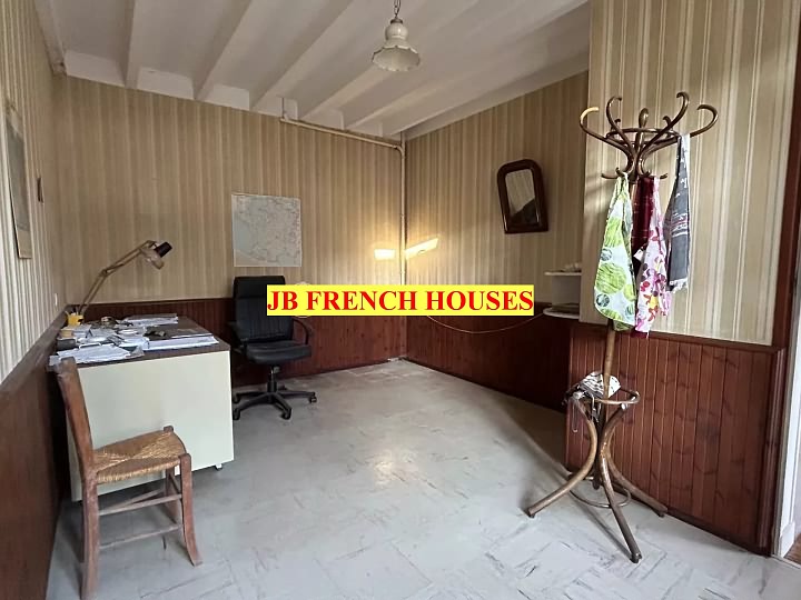 Stone house for sale near Voissay