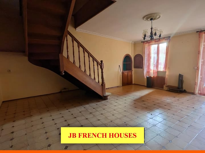 3 bed stone house for sale near Igé