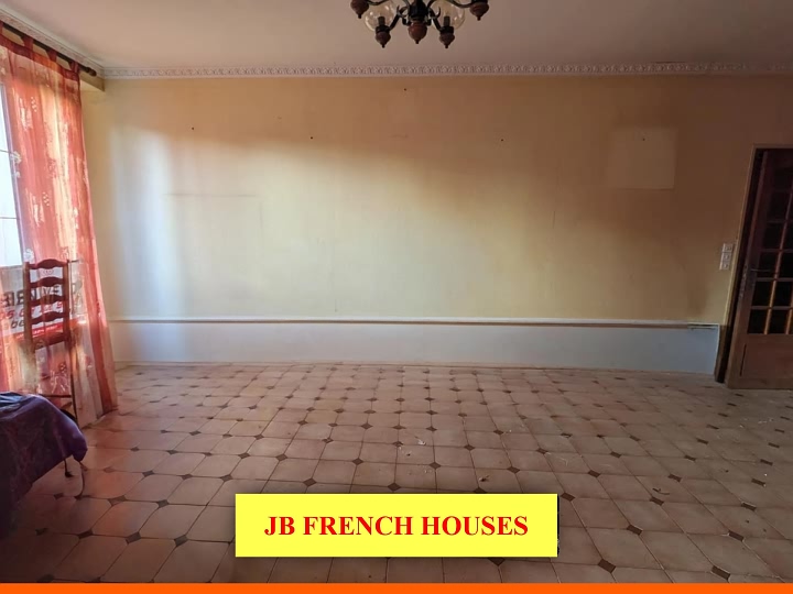 3 bed stone house for sale near Igé