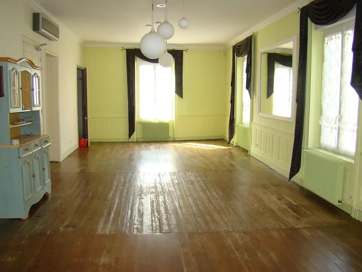 5 bed stone house for sale near Chez Vécant