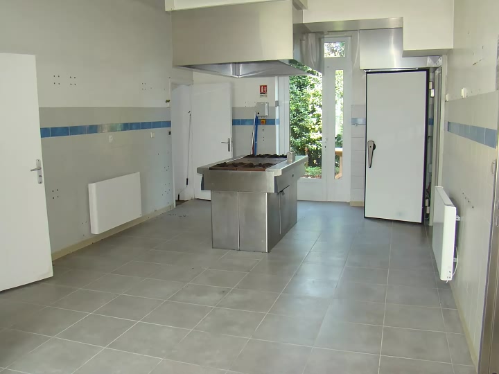 5 bed stone house for sale near Chez Vécant