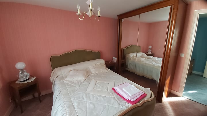 3 bed stone house for sale near Goulat