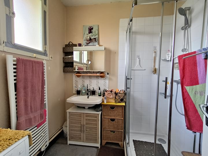 3 bed house for sale near Gentray