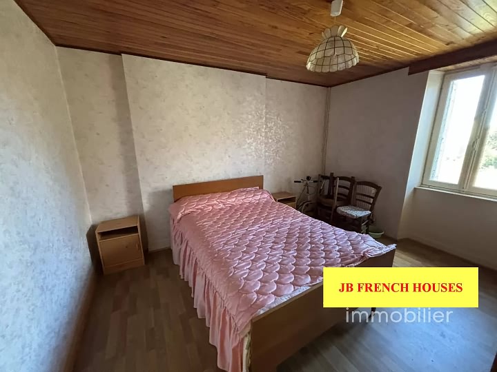 2 bed stone house for sale near Farges
