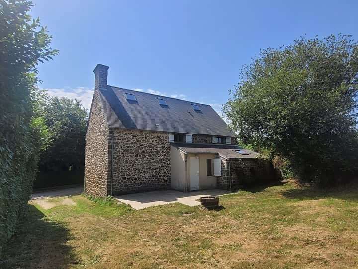 3 bed stone house for sale near Bion