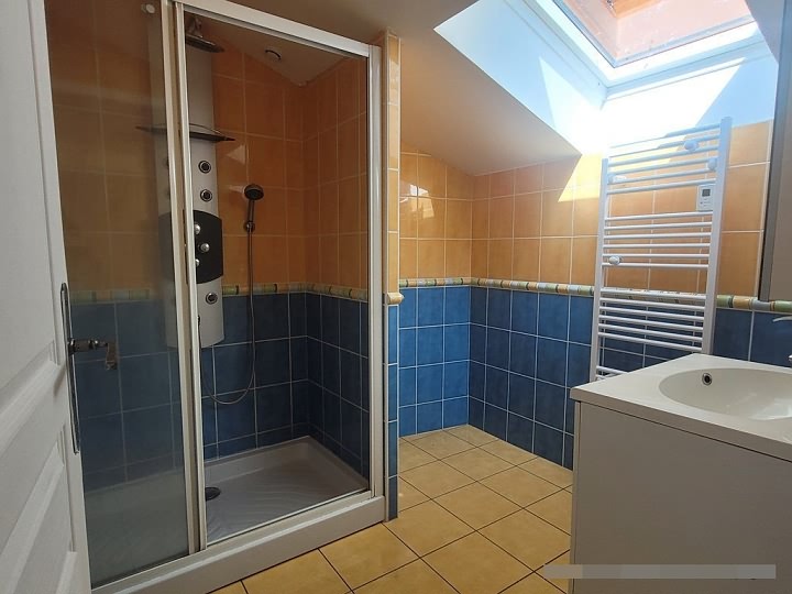 3 bed stone house for sale near Bion