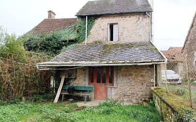 Maison en pierre de 2 chambres à vendre près de Naillat