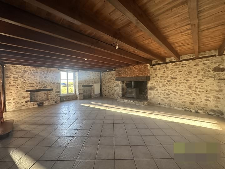 4 bed stone house for sale near Farebout