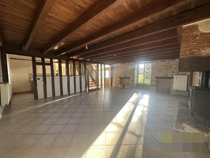 4 bed stone house for sale near Farebout