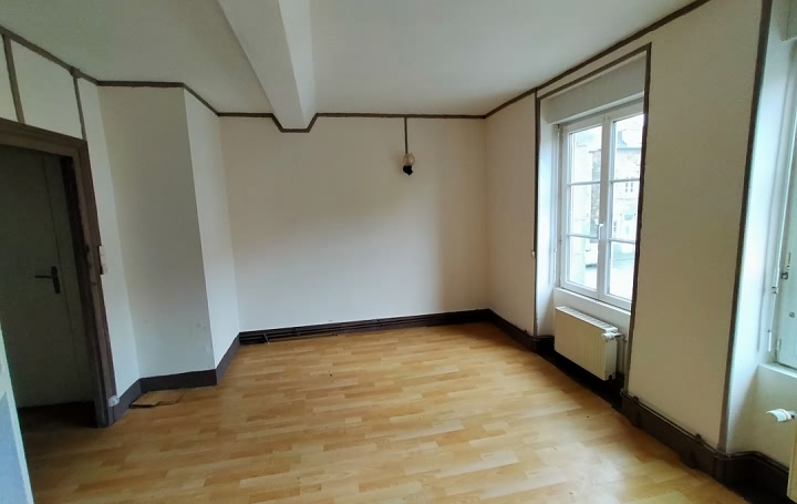 2 bed stone house for sale near Averton