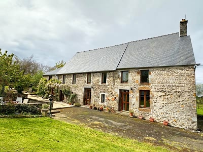 4 bed stone farmhouse for sale near Vengeons