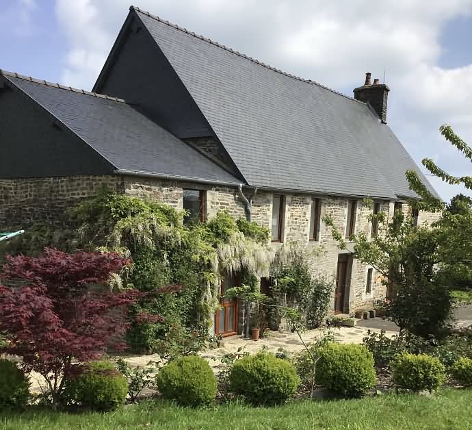 4 bed stone farmhouse for sale near Vengeons
