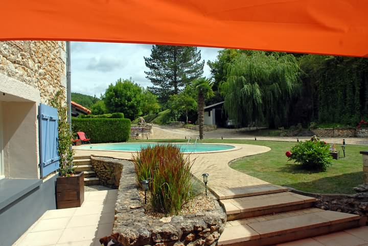 4 bed stone house for sale near Vanxains