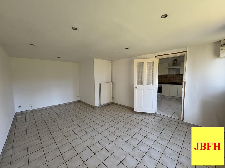 2 bed stone house for sale near Perrou