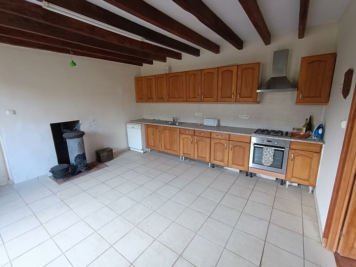 8 bed stone house for sale near Bothoa