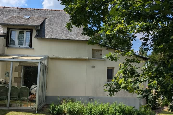 2 bed stone house for sale near Taupont