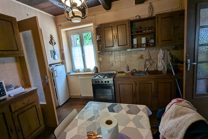 2 bed stone house for sale near Taupont