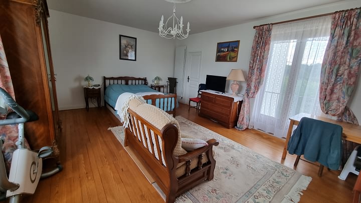 3 bed stone house for sale near Goulat