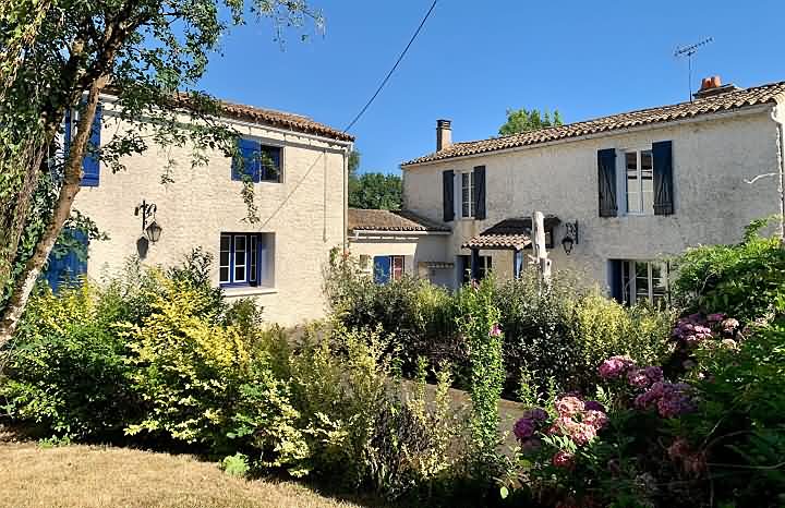 4 bed stone house for sale near Gentray